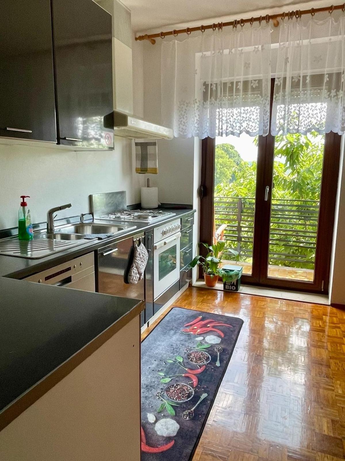 Prijeten Prostoren Apartma V Hisi Pivka Exterior photo